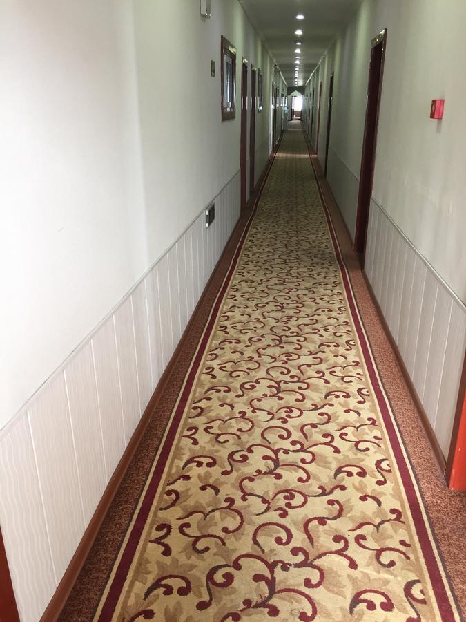 Zolotoi Drakon Hotel Almaty Exteriér fotografie